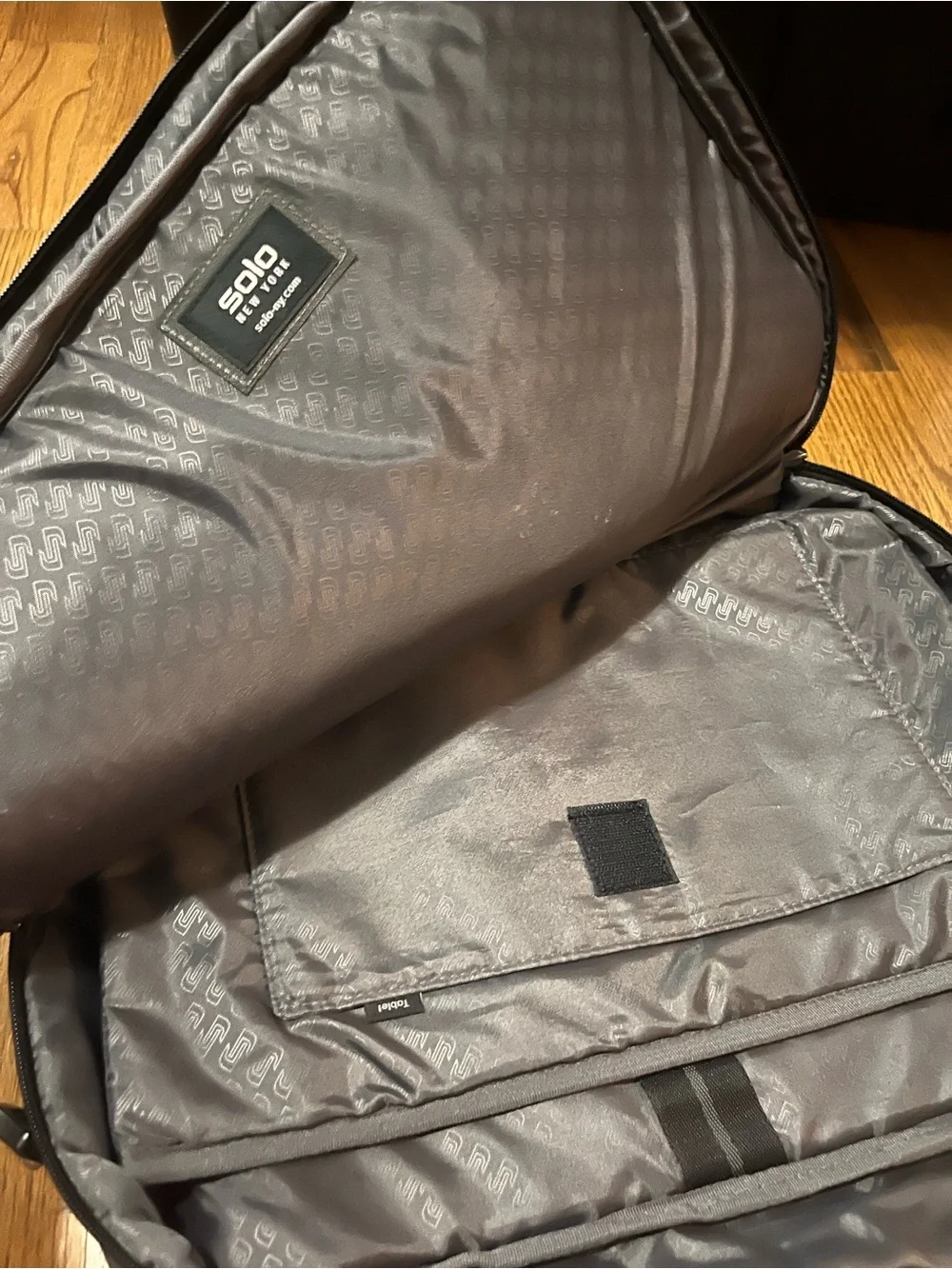Solo New York Laptop Padded Bag Convertible - Backpack Or Messenger Bag 18x13